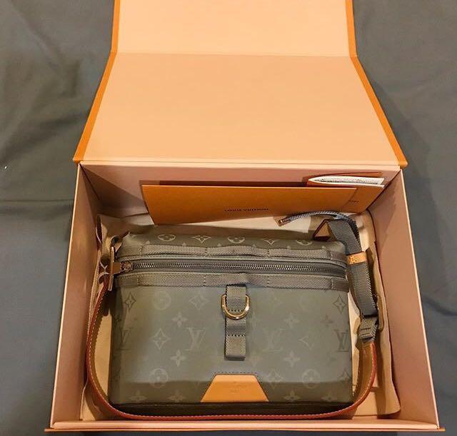 Louis Vuitton Titanium Clutch, Luxury, Bags & Wallets on Carousell
