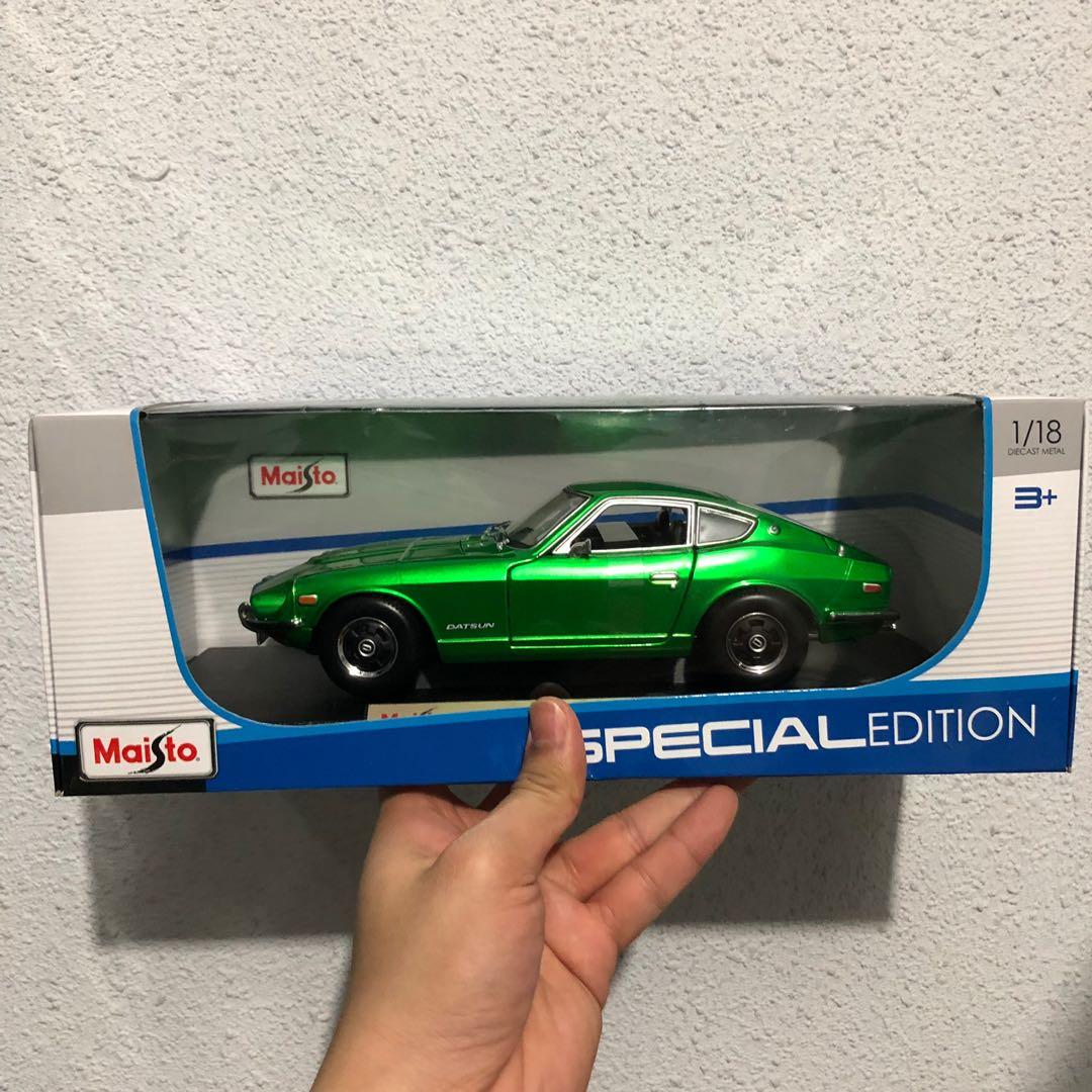 Maisto datsun shop 240z