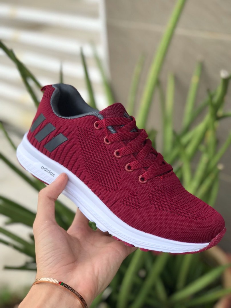 Adidas cloudfoam maroon top