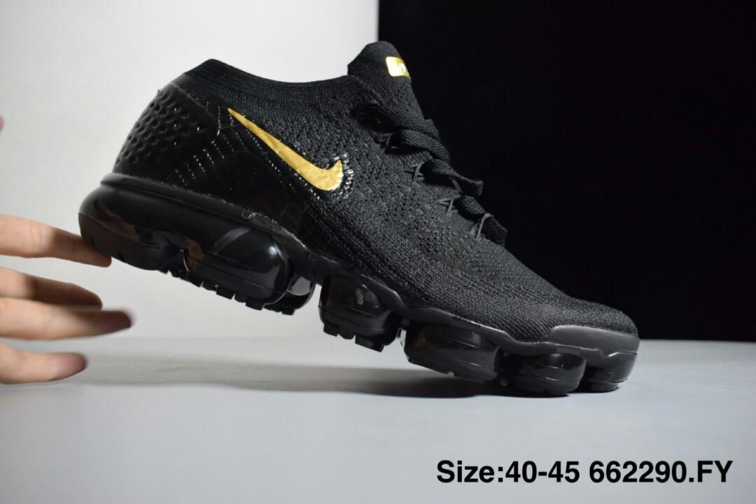 Nike air vapormax store flyknit 2.0 black gold