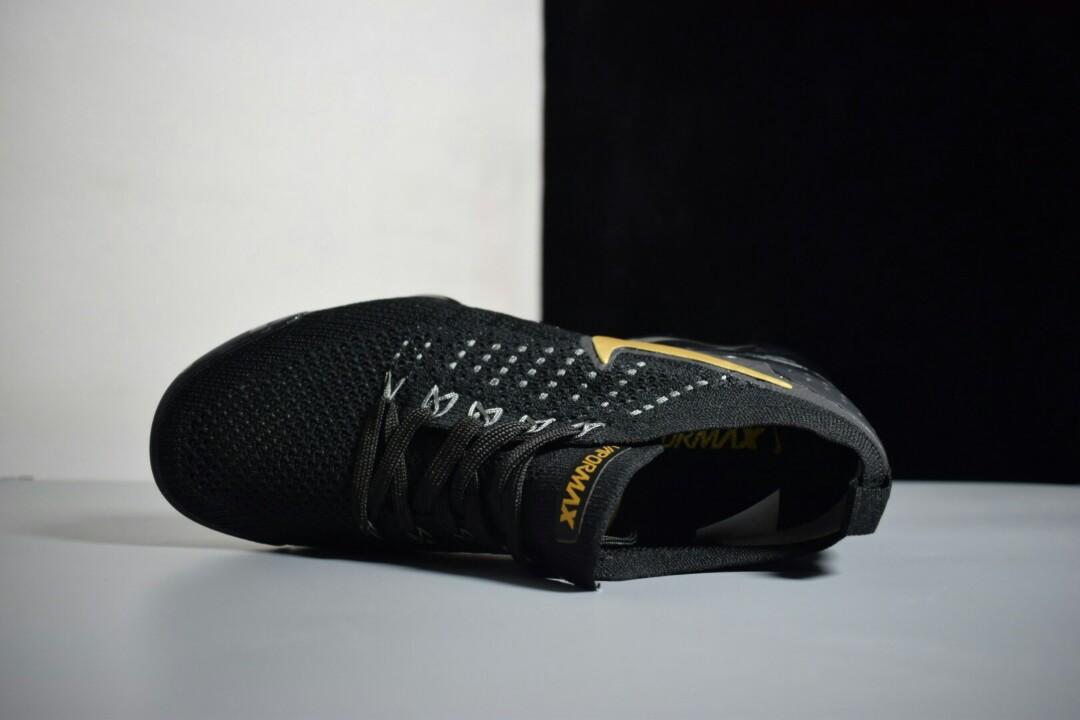 Nike vapormax sales 2.0 black gold