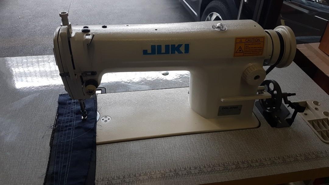 ORIGINAL JUKI HISPEED 8700 SELF OILING SEWING MACHINE, COMPLETE SET