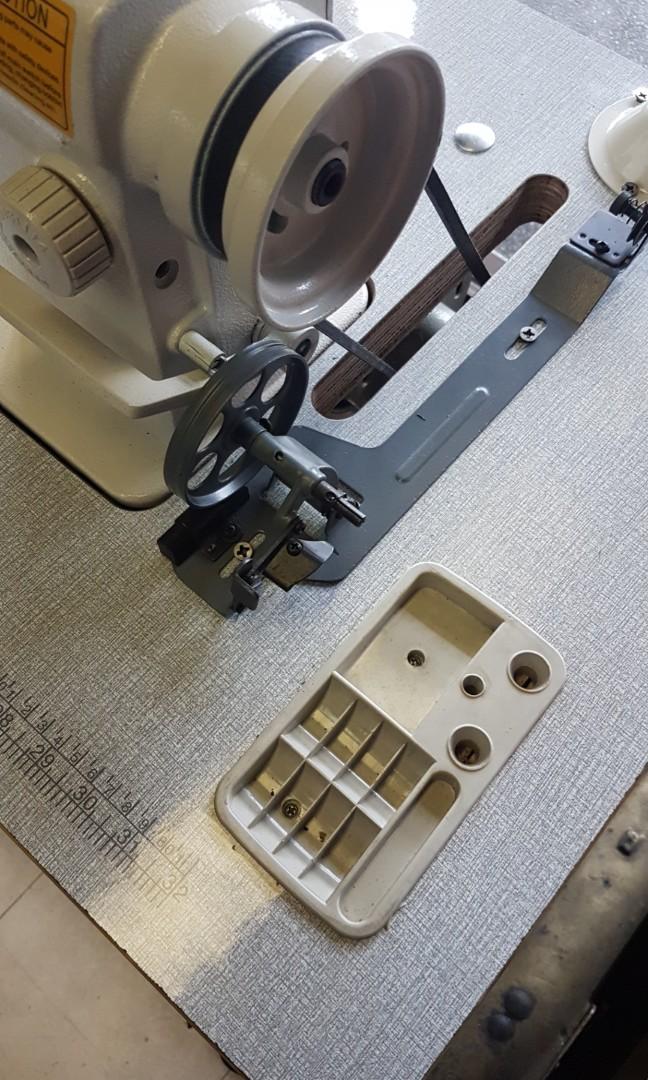 ORIGINAL JUKI HISPEED 8700 SELF OILING SEWING MACHINE, COMPLETE SET