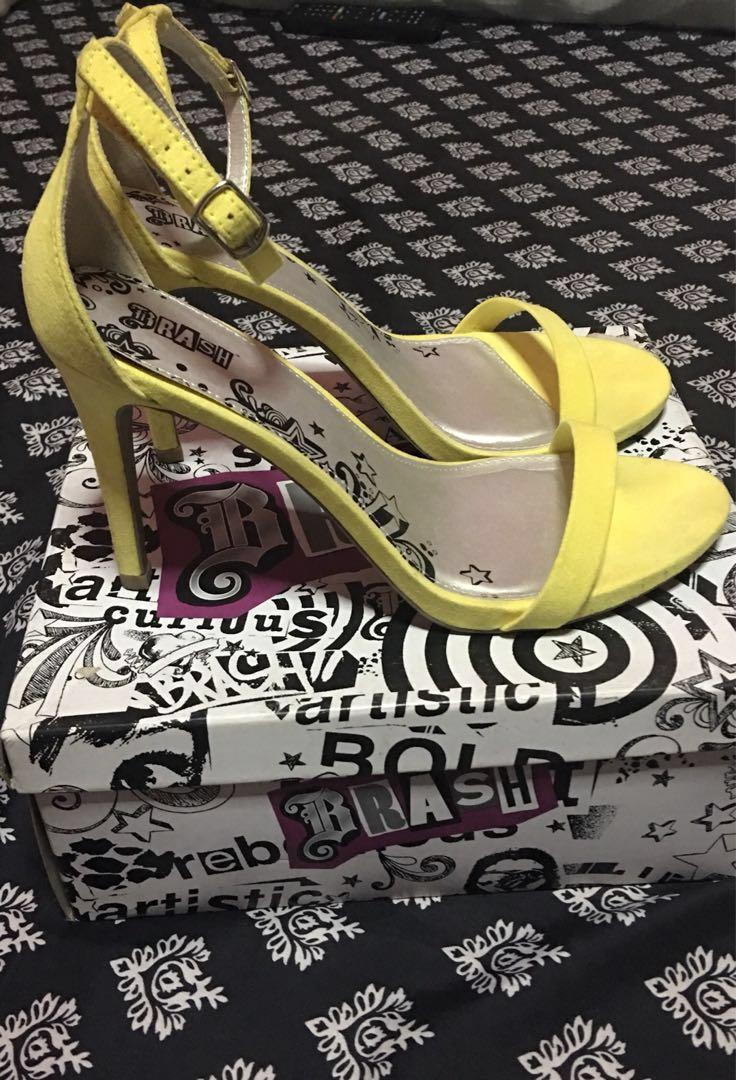 yellow heels payless