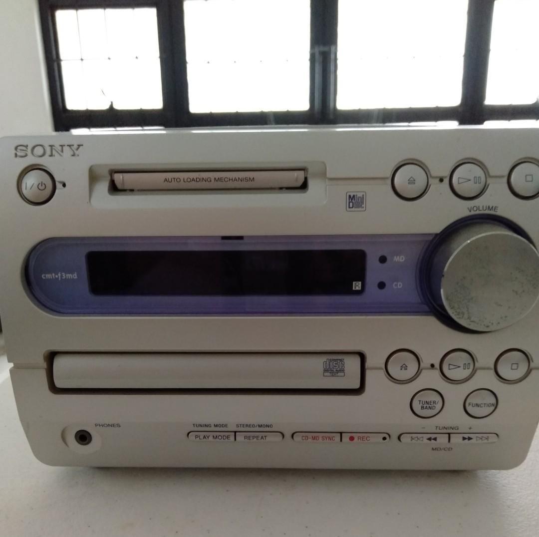 Sony cd deck receiver (Category: Soundbars, Speakers & Amplifiers) located in Manila. Submitted by mindplanets (Listing ID 198507478, Image 1). Description: As is, classic home deck receiver.
