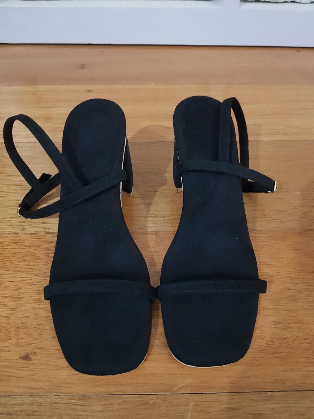 Rafa simple sandal store