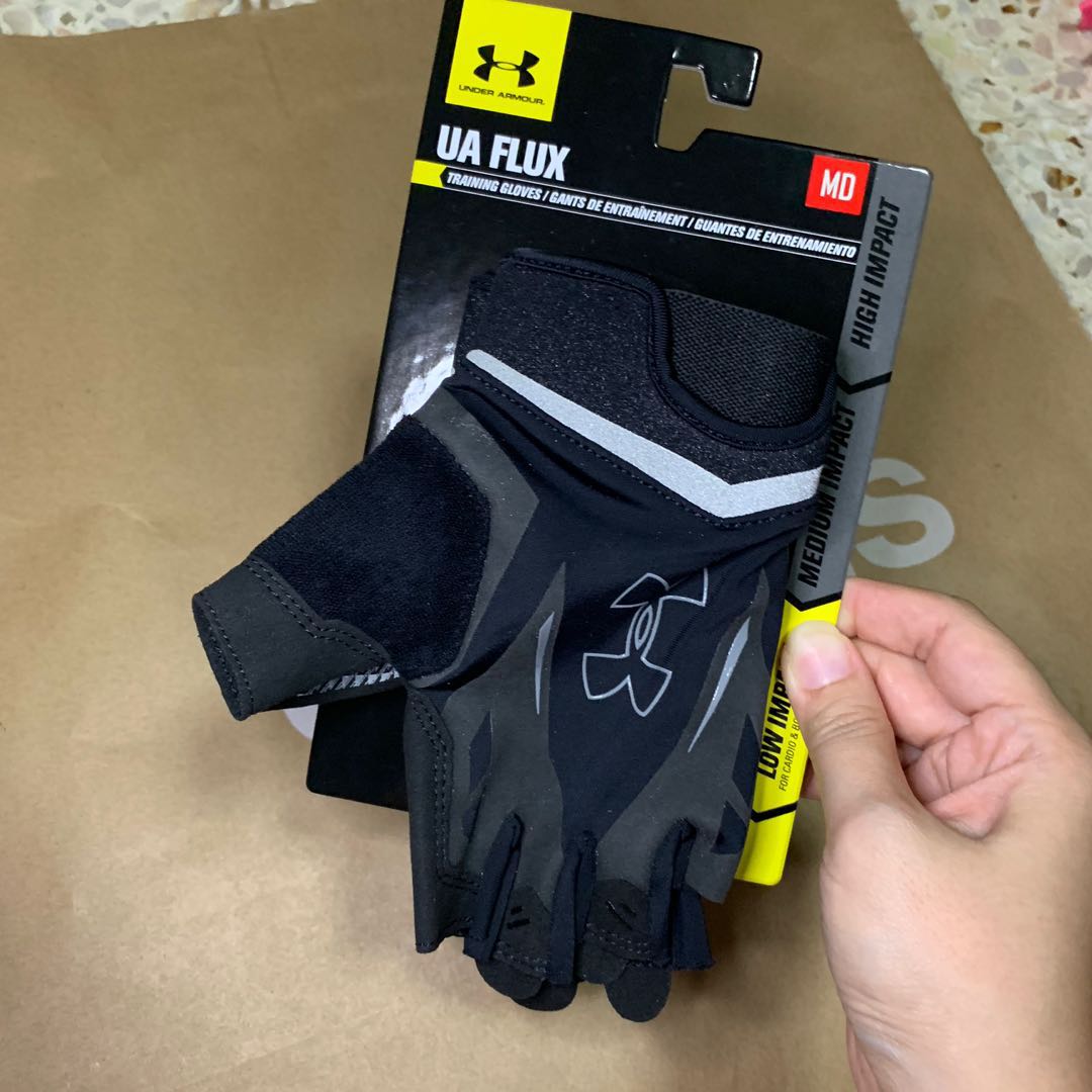 Under Armour UA Flux Training Glove MD size Sports Equipment Other Sports Equipment and Supplies on Carousell