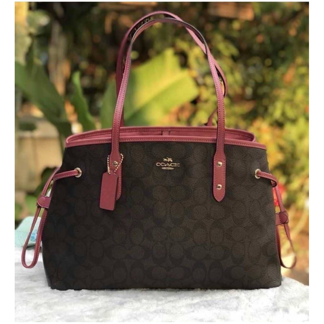 Coach f57842 drawstring carryall in signature hotsell