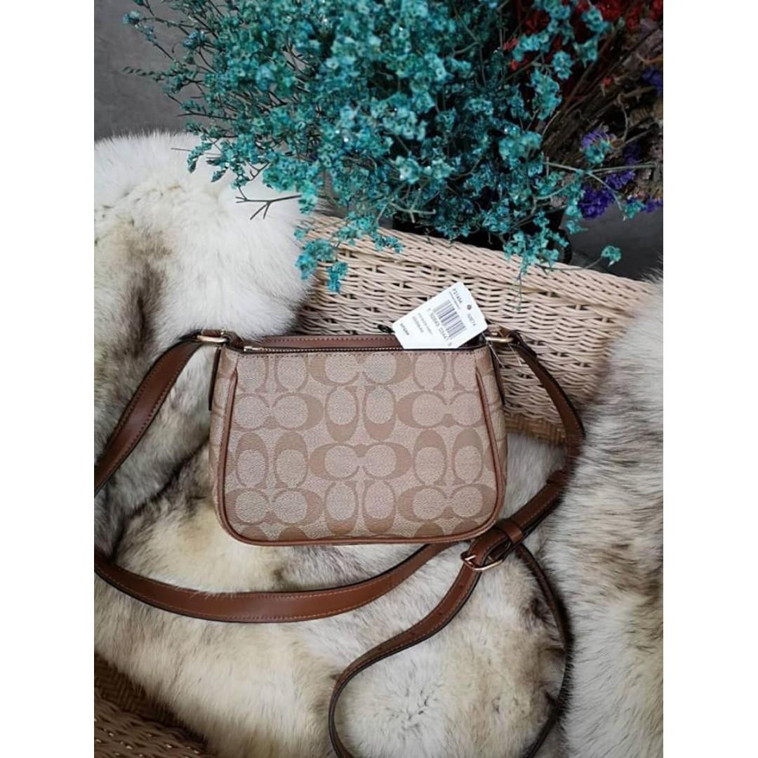 Coach sadie crossbody in signature outlet canvas