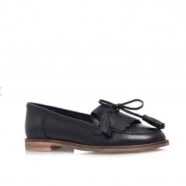 Carvela kurt geiger flats discount
