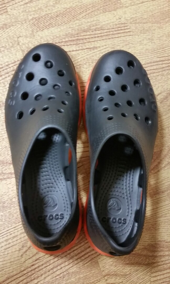 crocs 33