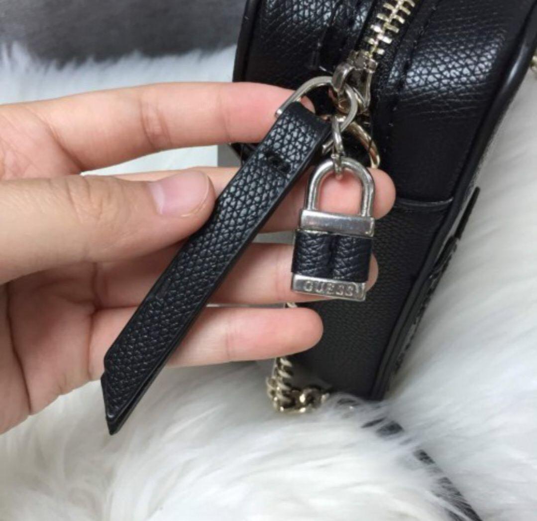 Guess sling hotsell bag 2018