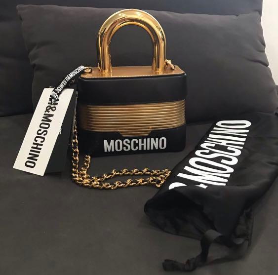 H&m moschino small best sale leather shoulder bag