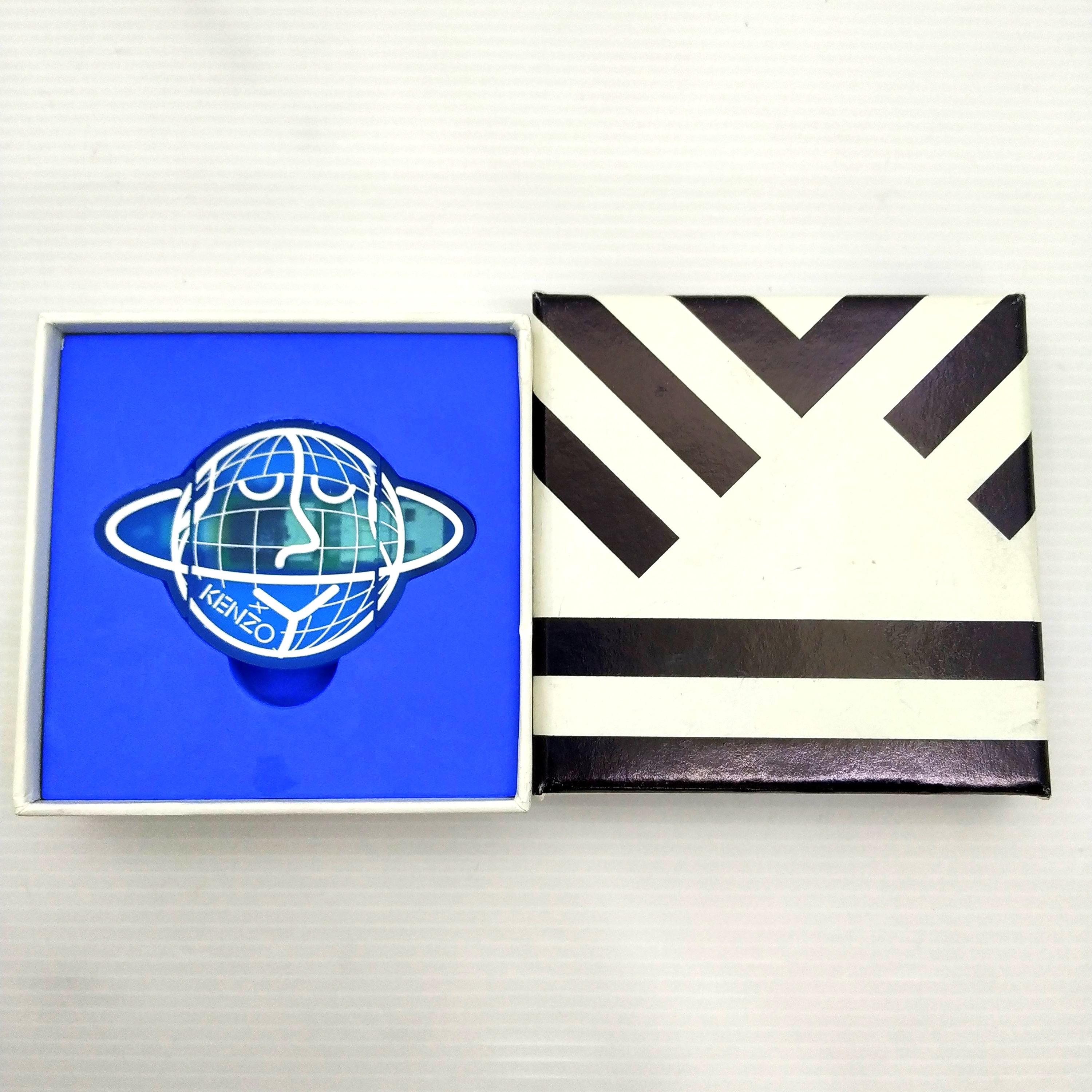 Kenzo iPhone USB 187004646 Audio Portable Audio Accessories on Carousell