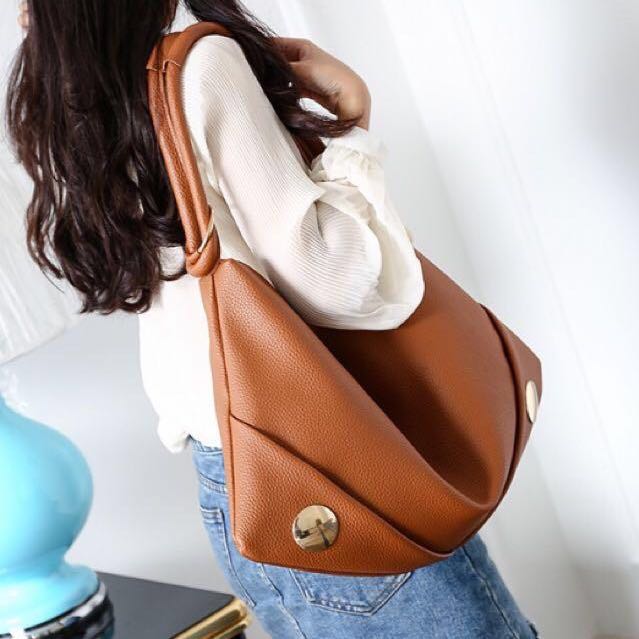 european shoulder bag