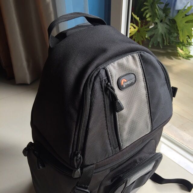 Lowepro slingshot 202 dslr sling camera bag clearance