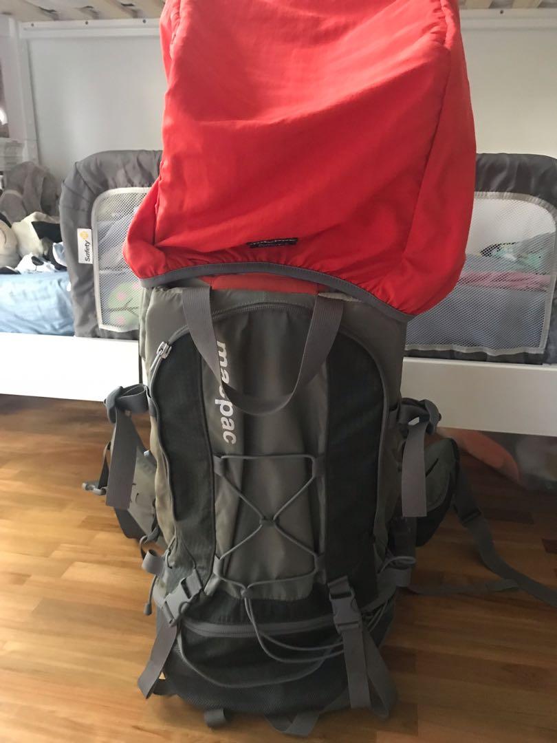 Macpac vamoose child carrier, Babies & Kids, Going Out, Carriers ...