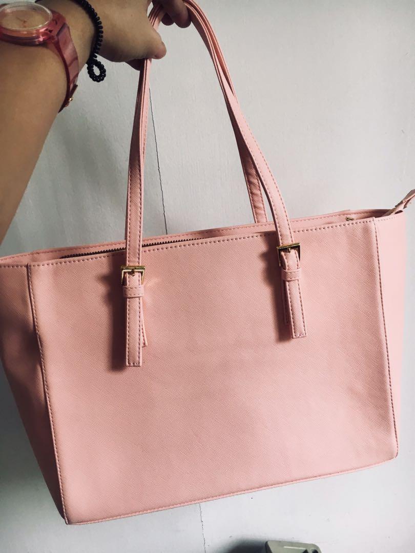 ORIGINAL Fetch Bella Daytrip Tote Bag