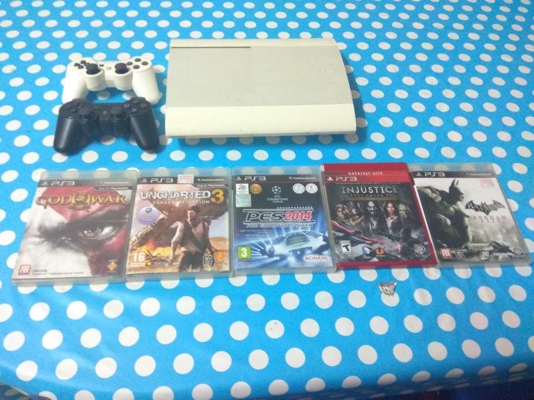 Ps3 (Category: PlayStation) located in Ipoh. Submitted by p.s.i.p (Listing ID 198651433, Image 3). Description: Ps3 super slim 256 Gb FULLSET X2 CONTROLLER X1 CONTROLLER CABLE X1 HDMI CABLE X5 GAME CONDITION masih cun,boleh test puas2 dlu..puas hati jalan...