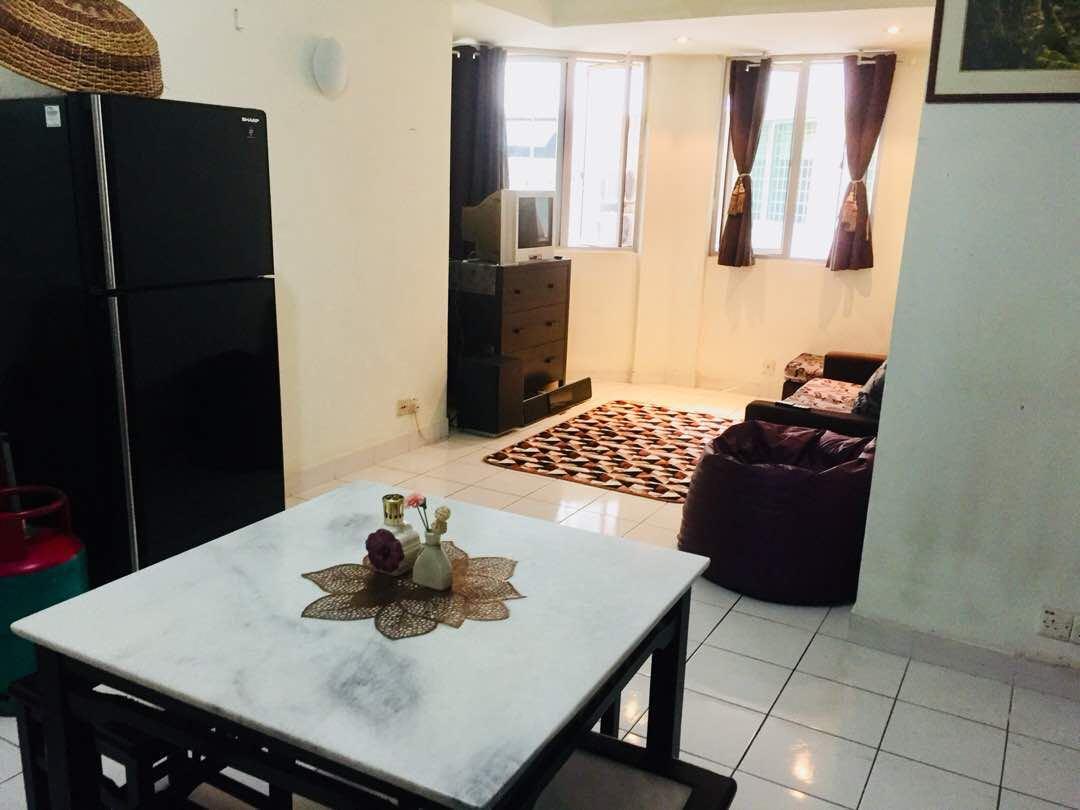 Room For Rent at RIANA GREEN CONDO, TROPICANA DAMANSARA, Property