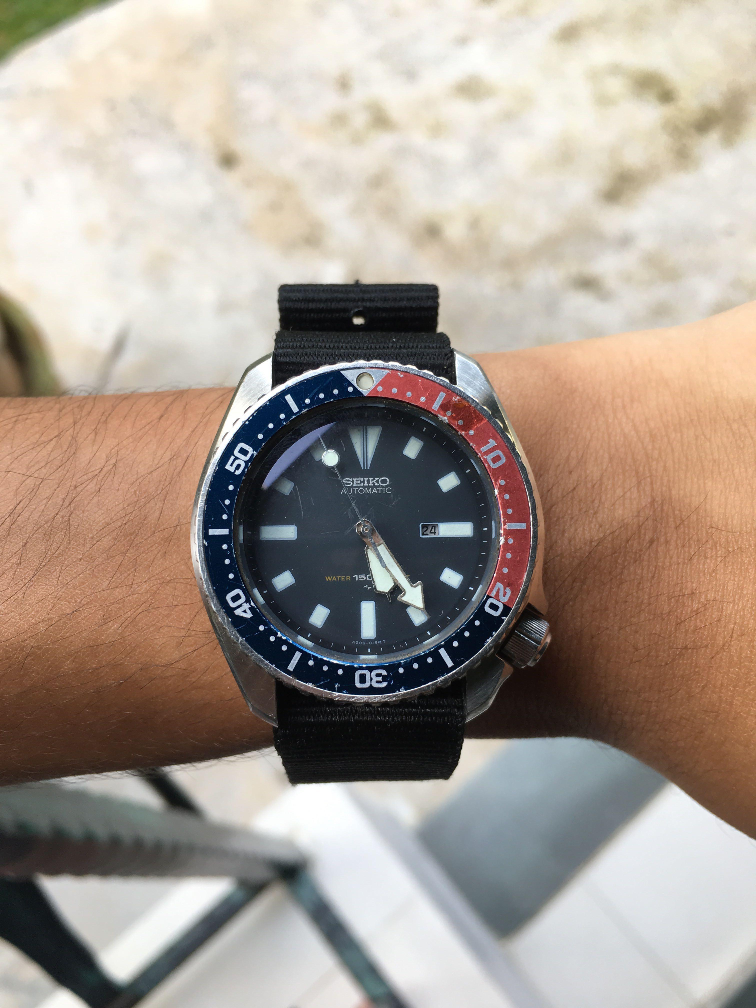 VINTAGE SEIKO 4205-015B DIVER WATCH, Men's Fashion, Watches & Accessories,  Watches on Carousell
