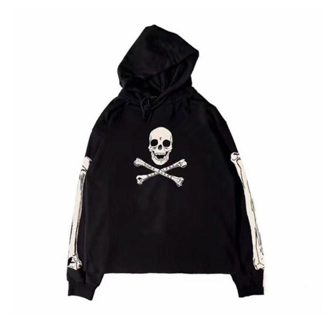 Vlone bones hoodie top