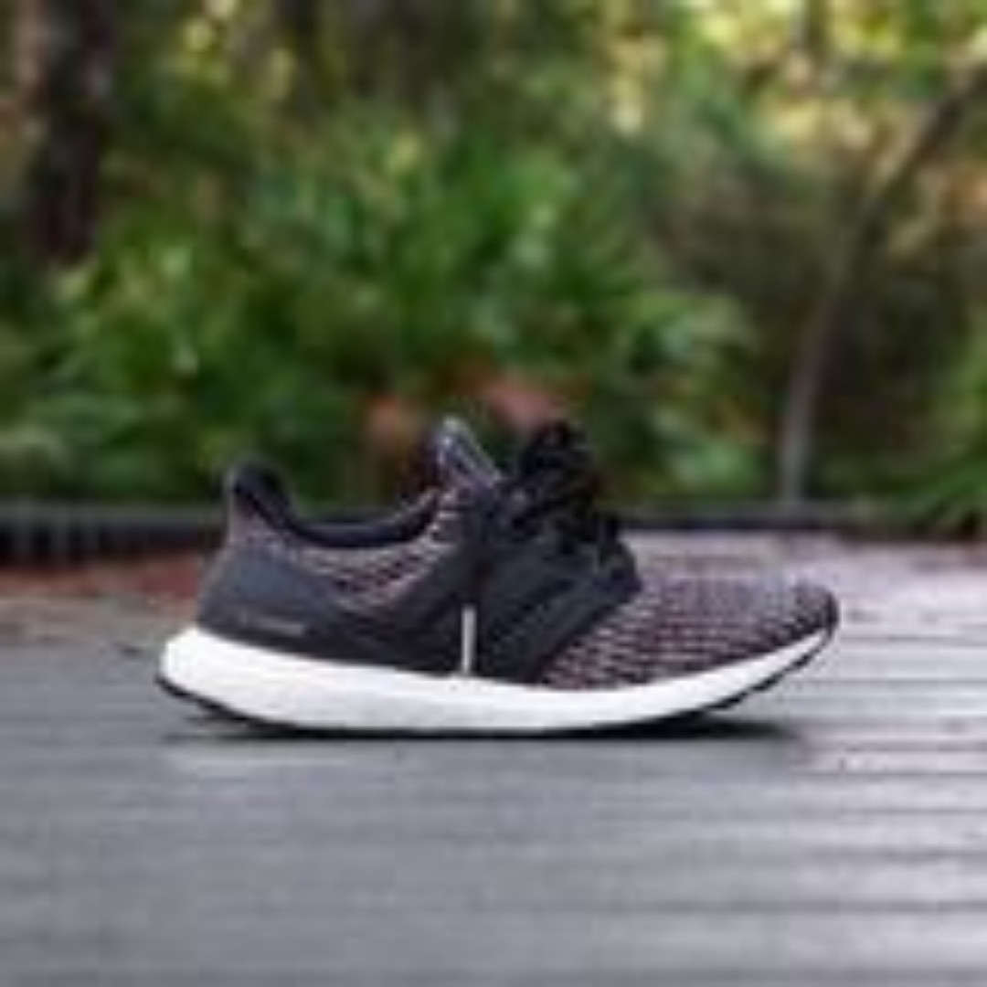 Ultra boost 2025 carbon ash