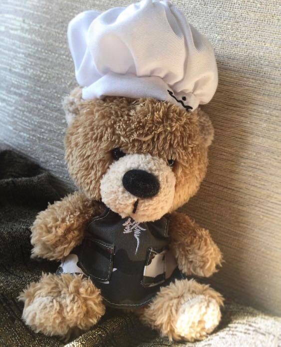 鋒味熊chef Nic Teddy 興趣及遊戲 玩具 遊戲類 Carousell