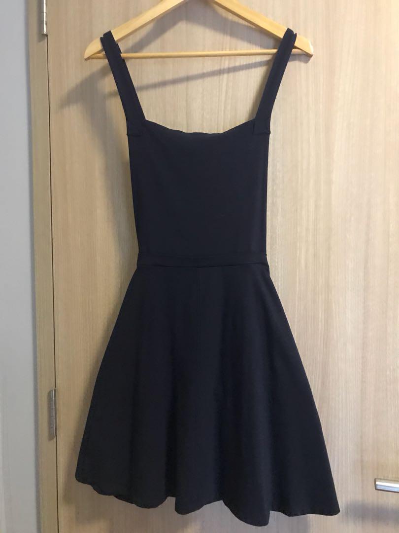 black skater dress uk