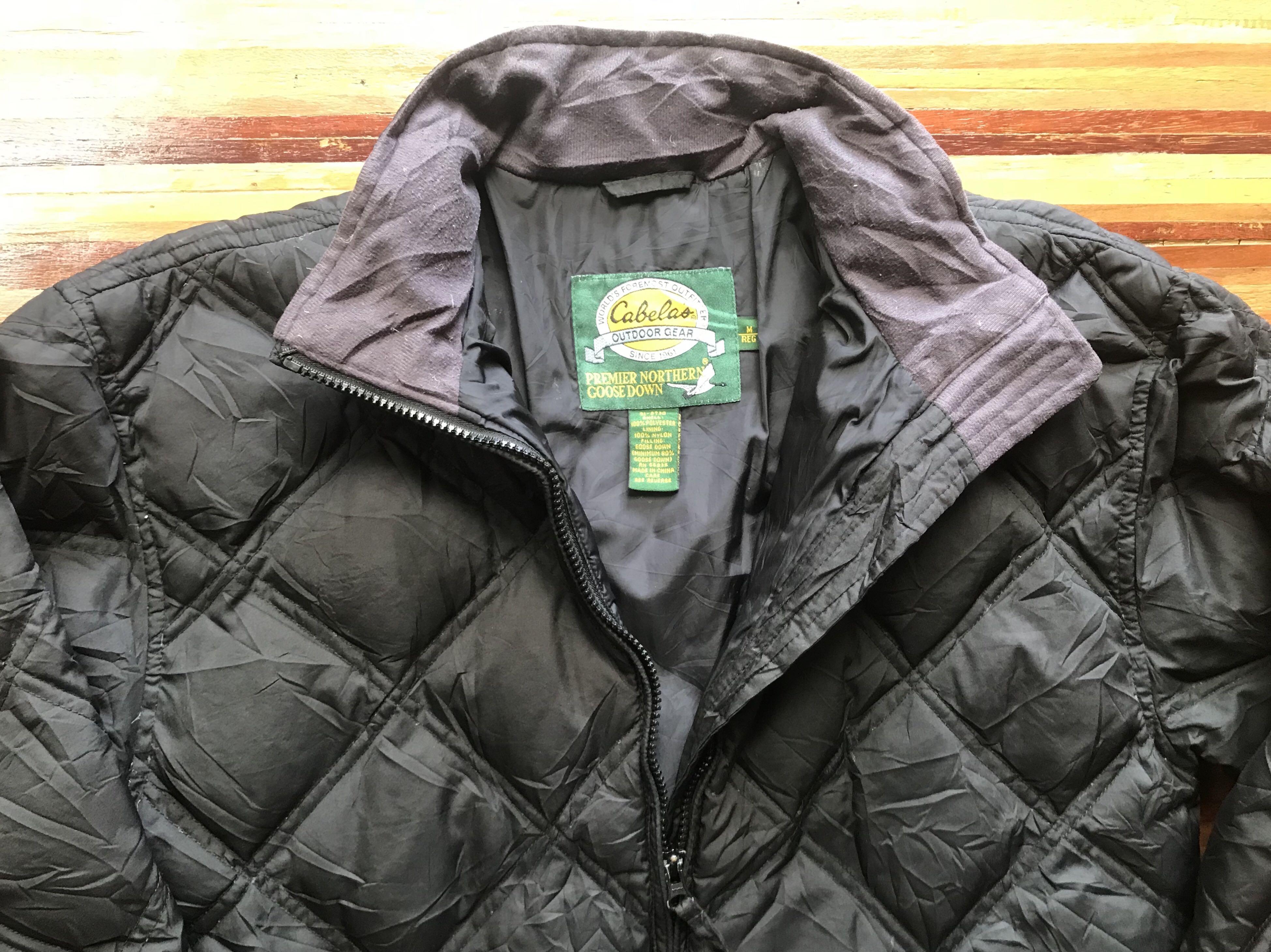 Cabela s Quilted Down Jacket Men s Fashion Coats Jackets and Outerwear on Carousell