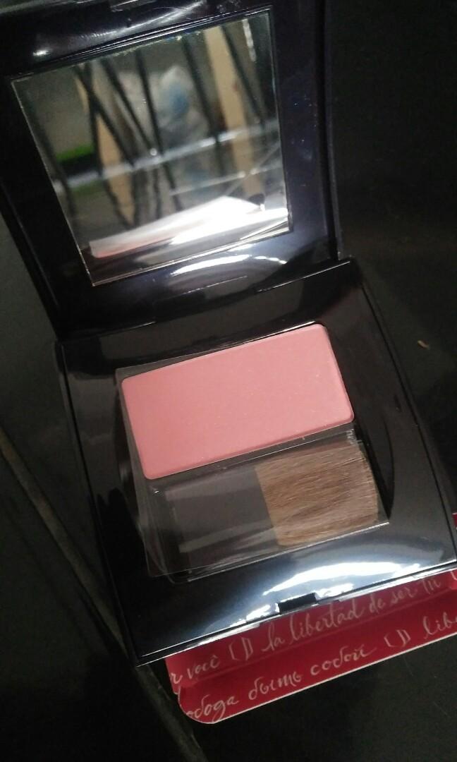 Jafra powder blush 100 baru, Kesehatan & Kecantikan, Rias Wajah di