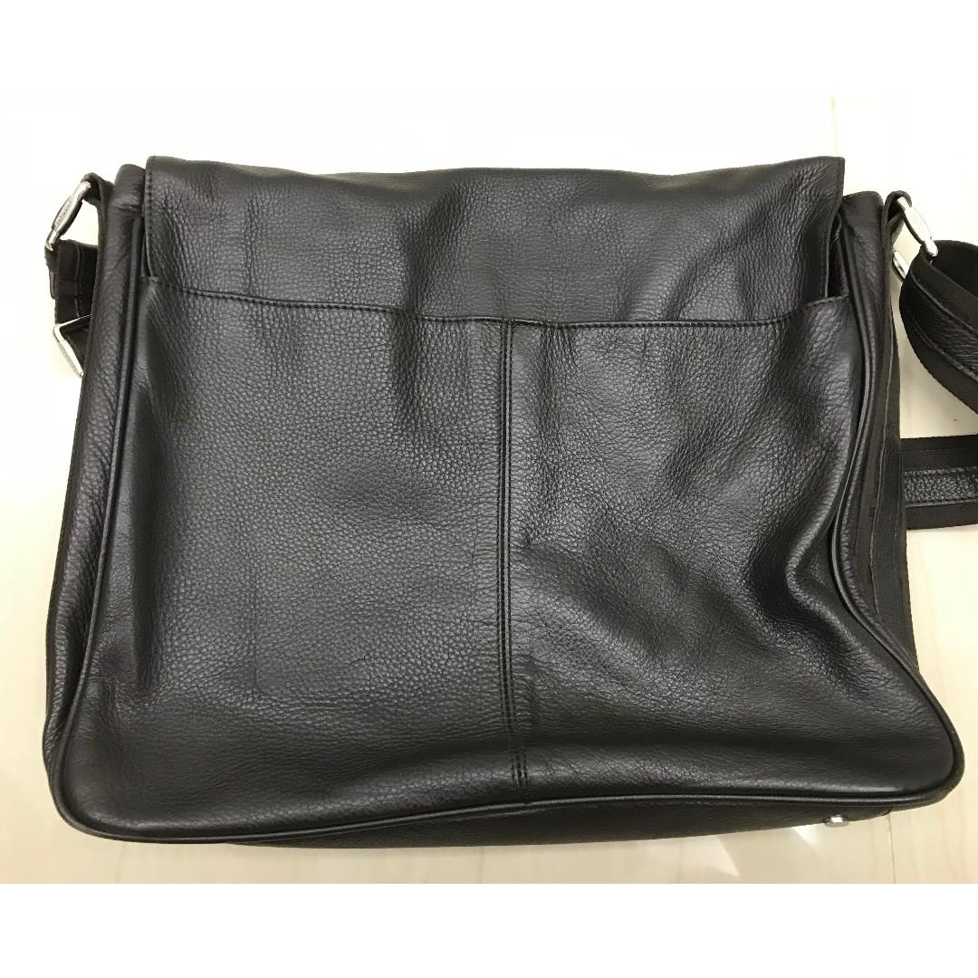 Oroton on sale mens satchel