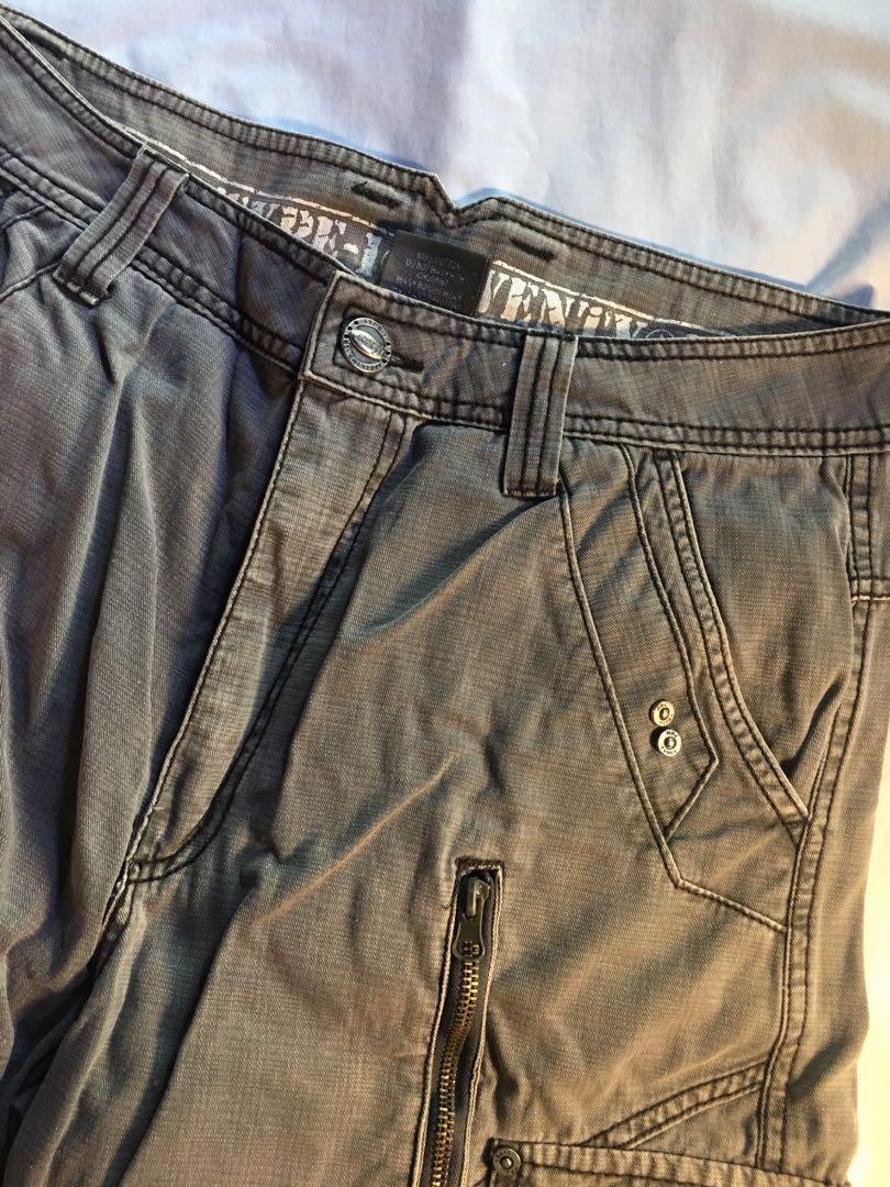 RRJ Original Vintage Cargo Jeans Shorts, Men's Fashion, Bottoms, Shorts ...