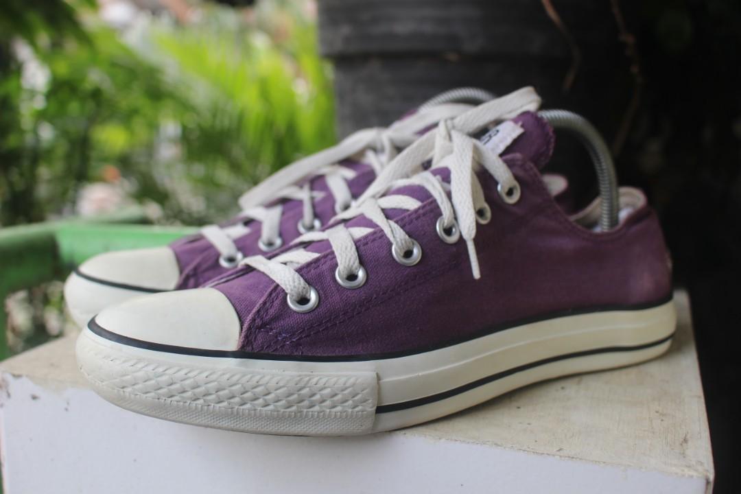 converse low purple