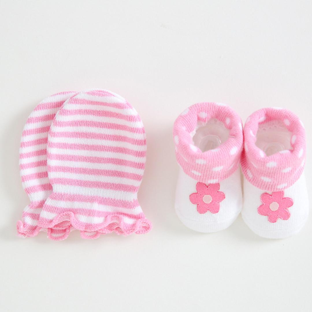 infant girl mittens