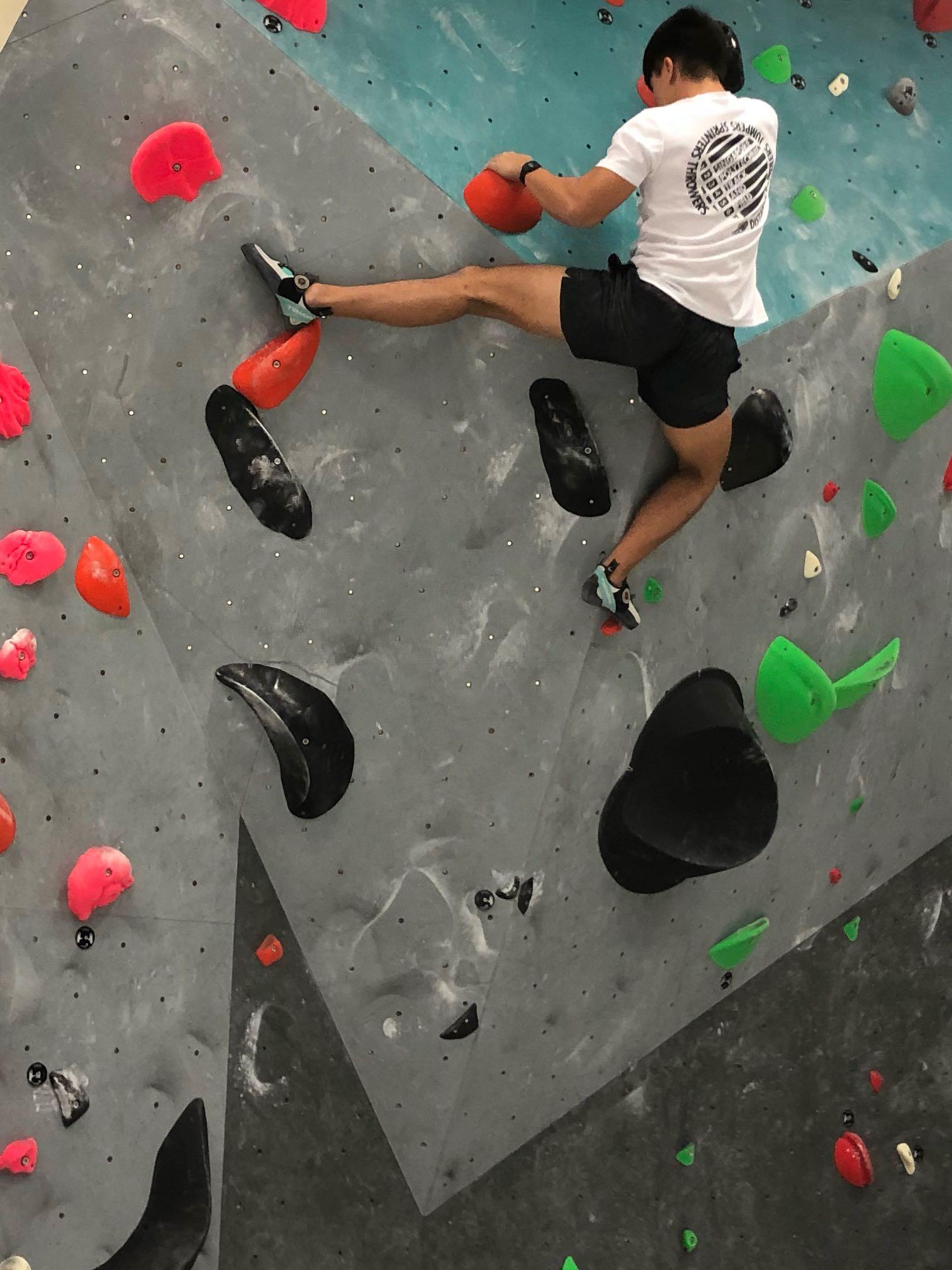 Tenaya Oasi LV Rock Climbing Shoe, 4.5 Men's / 5.5 Women's Turquoise