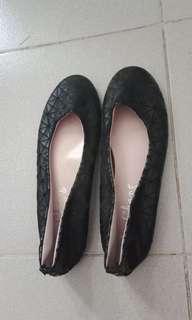 Doll shoes(preloved)