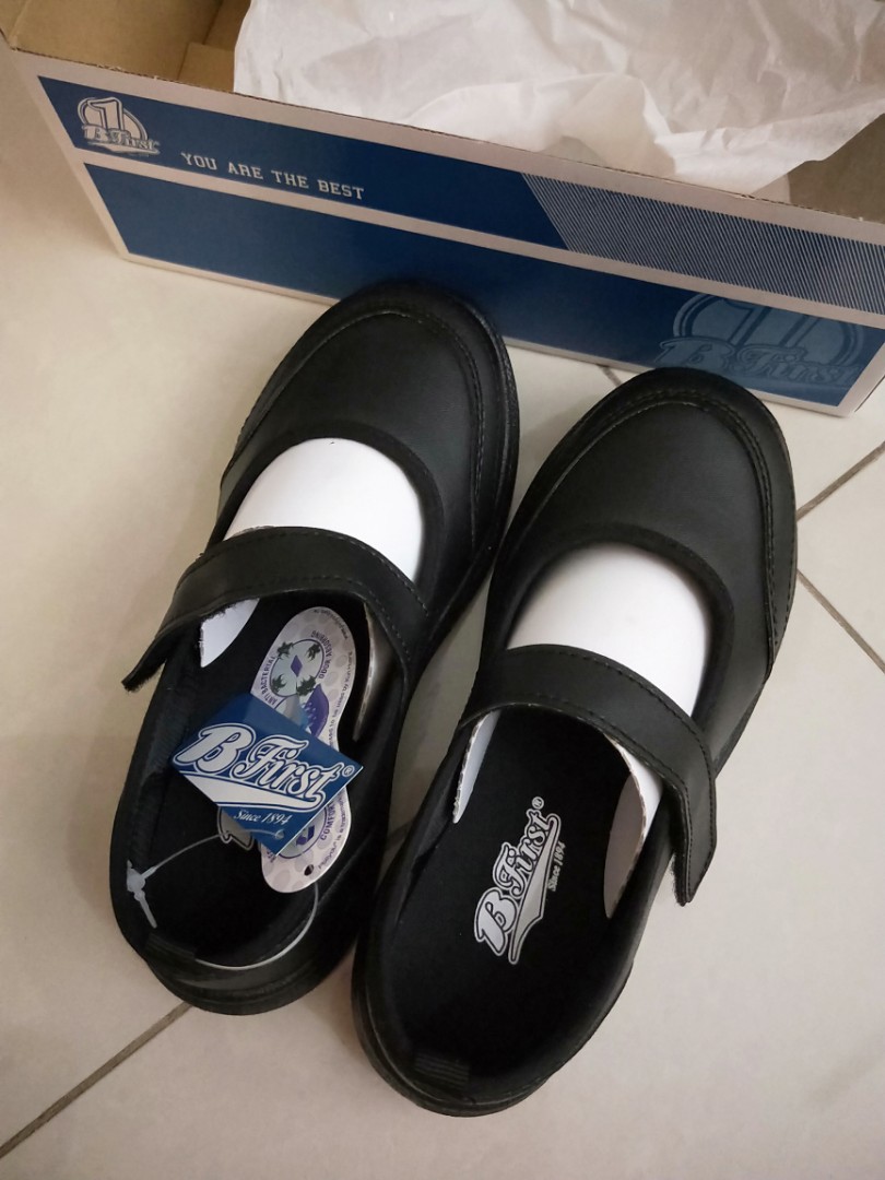 NEW* Bata black girl's school shoes 