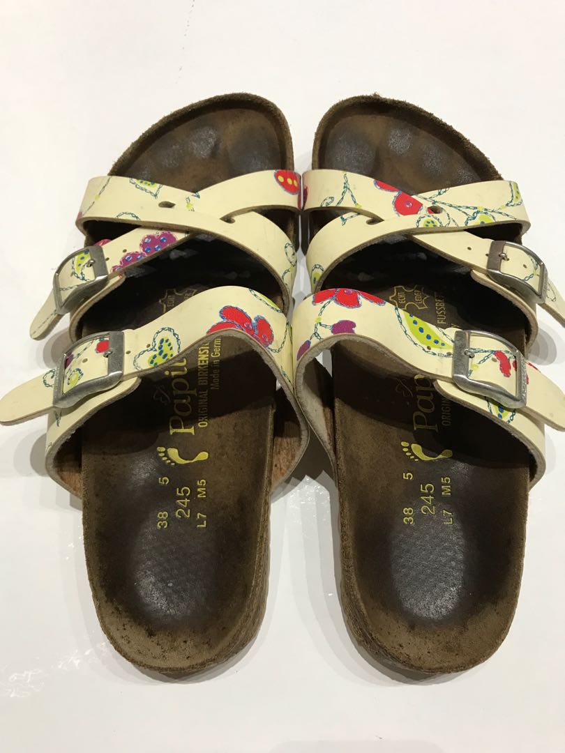 cream colored birkenstocks