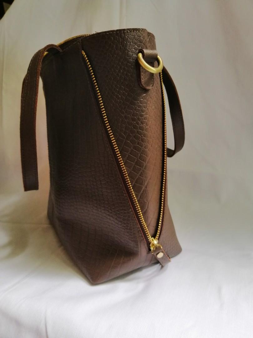 COSTAL GENUINE LEATHER BAG PHILIPPINE MADE, Women's Fashion, Bags