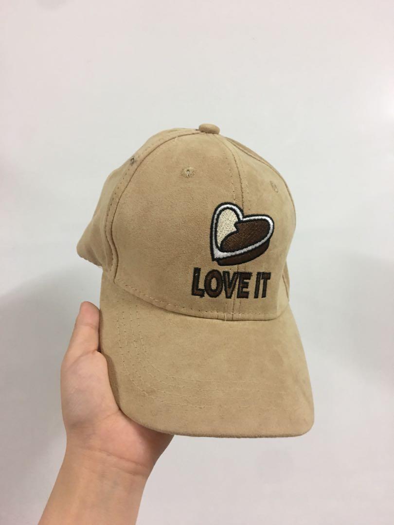 Designer hat sale clearance