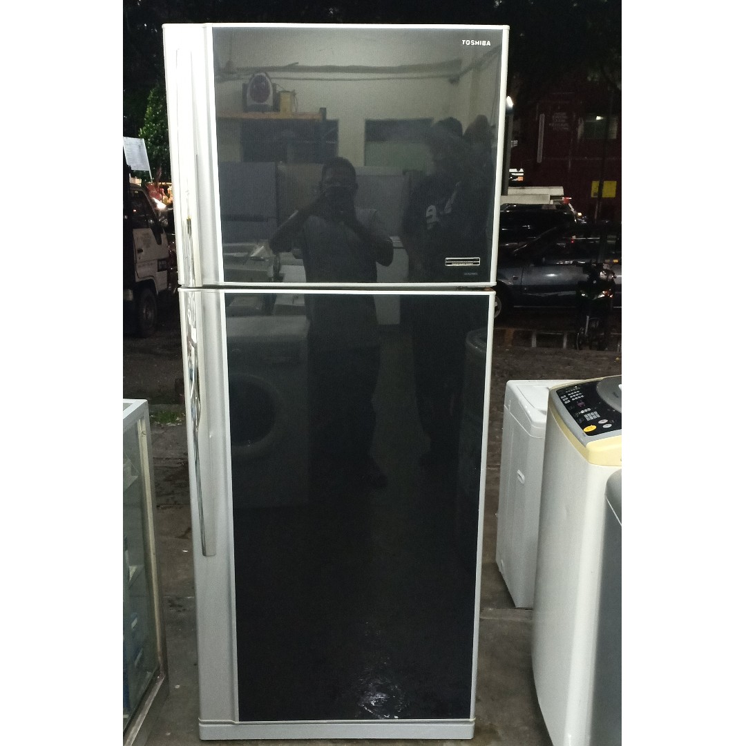 Toshiba glass door deals fridge