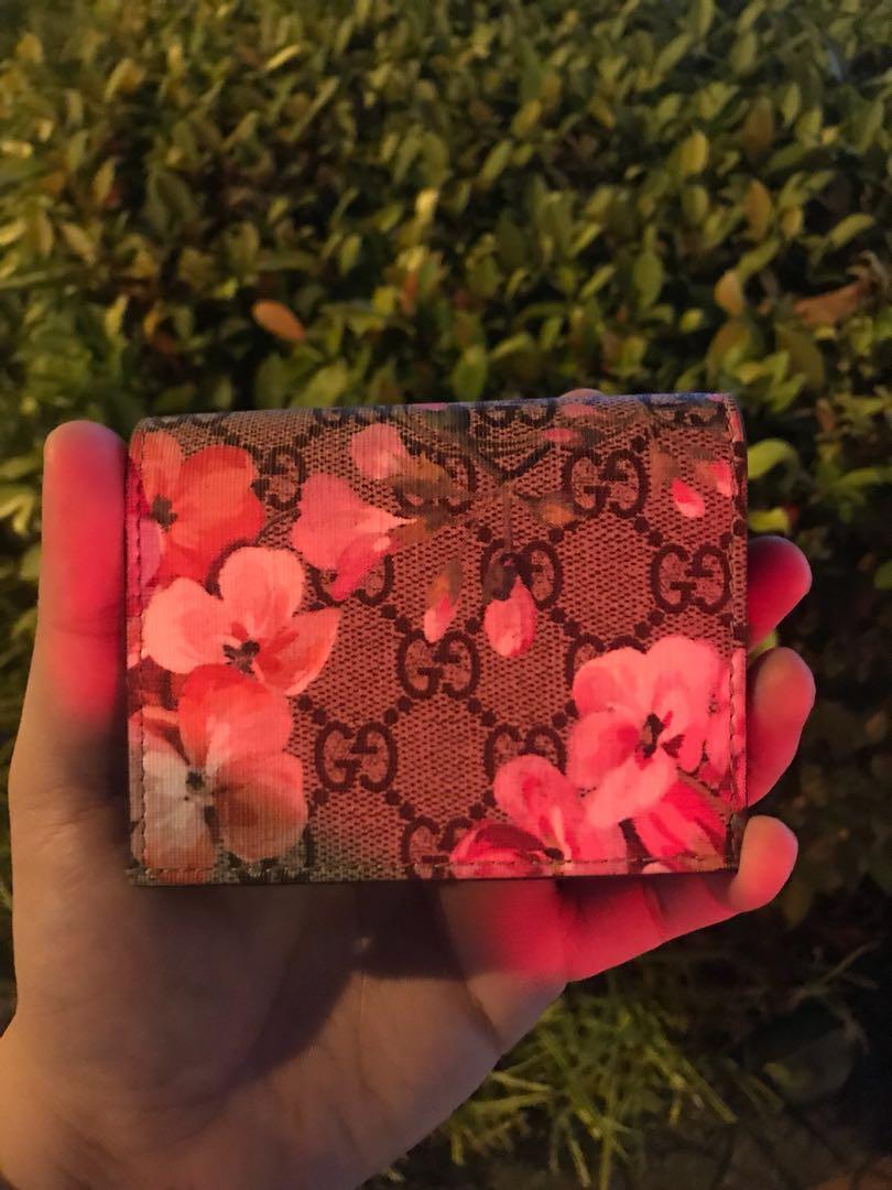 Gucci floral wallet, Luxury, on Carousell