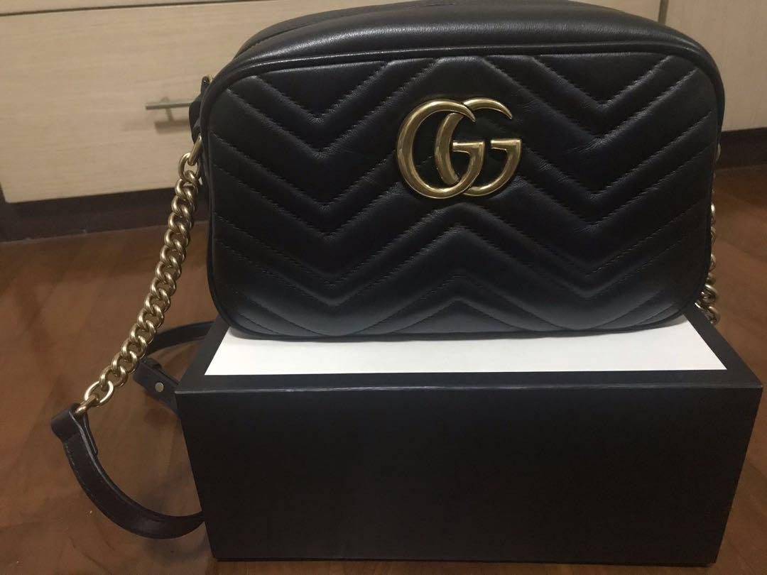 Gucci marmont on sale sling bag black