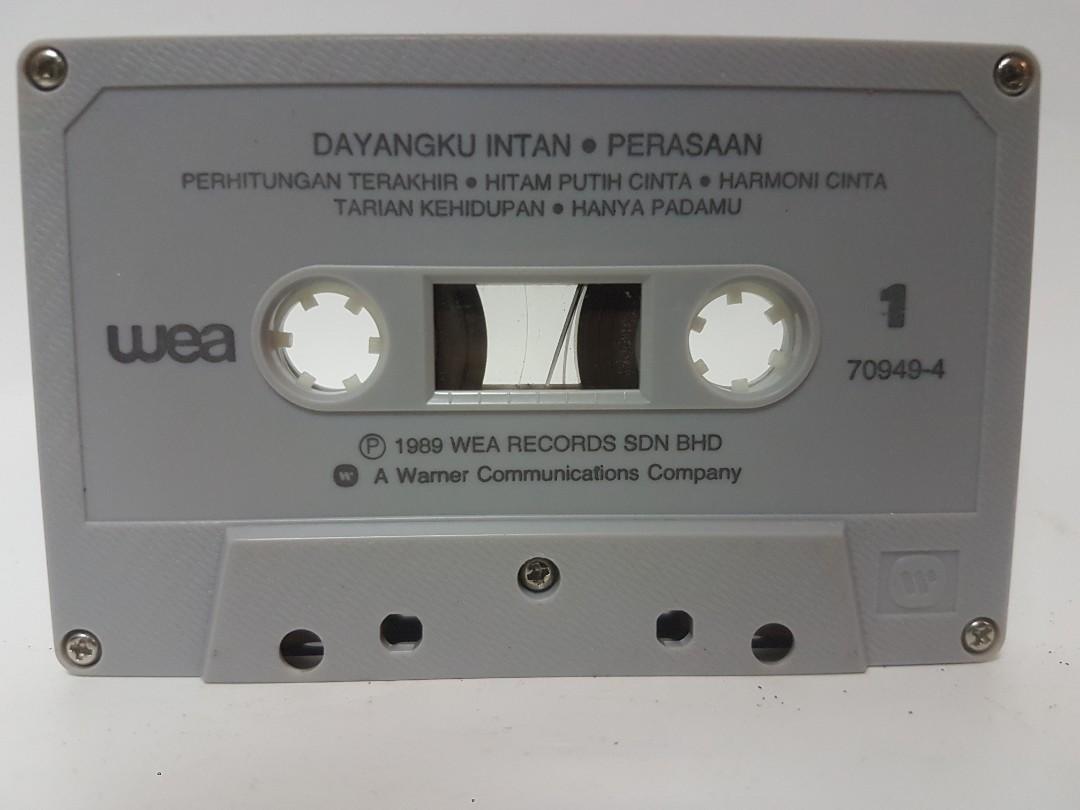 Kaset Dayangku Intan Perasaan Music Media Cd S Dvd S Other Media On Carousell