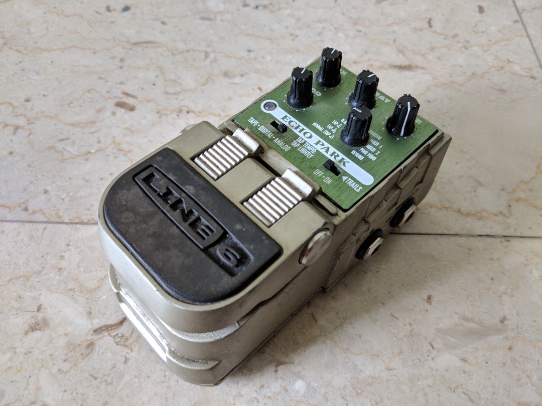 Line 6 Echo Park Delay Electric Guitar Effects Pedal Modulation Tap Tempo Ping Pong Swell