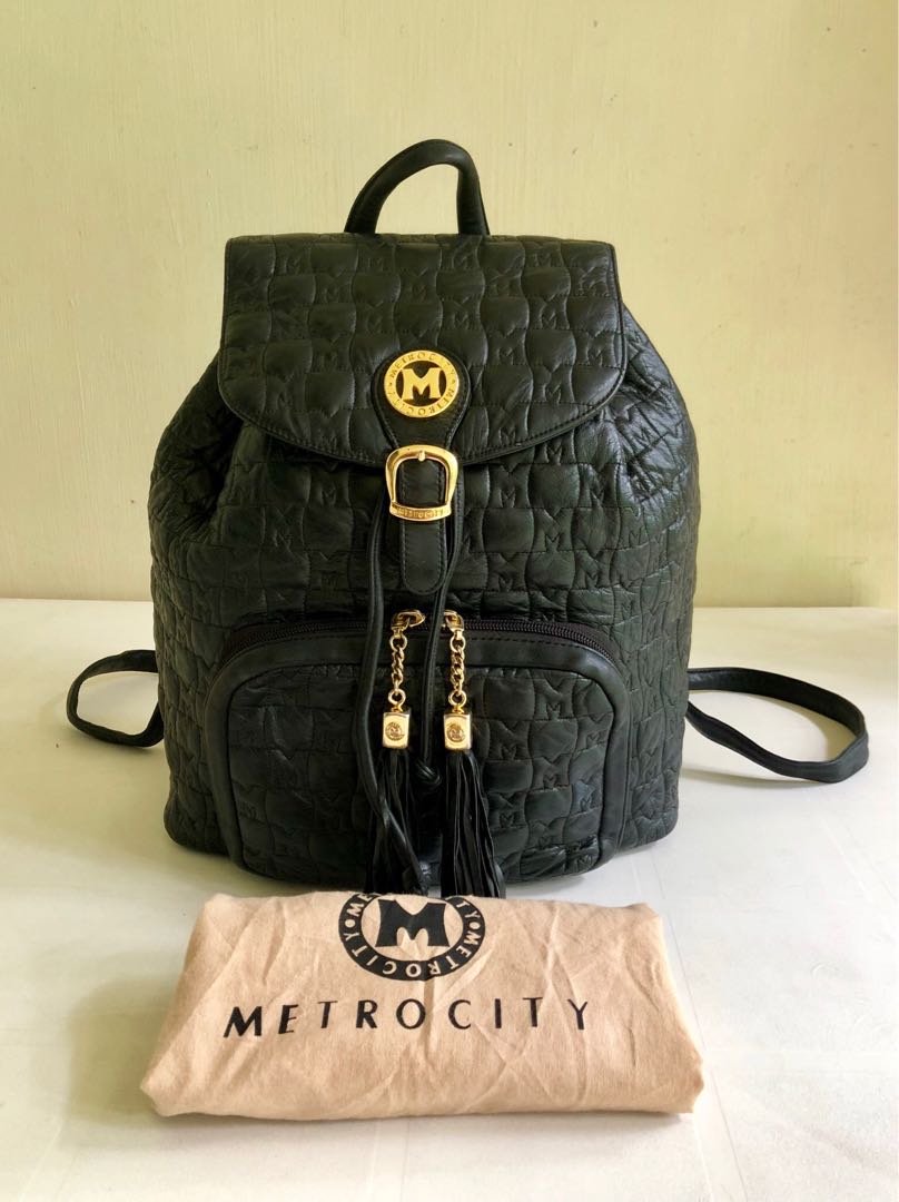 Vintage Metrocity Black Quilted Leather Backpack Back Bag