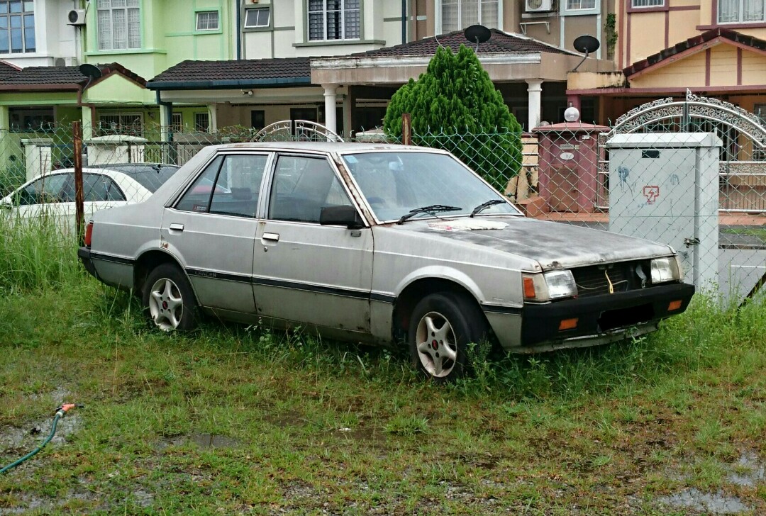 Mitsubishi lancer a70