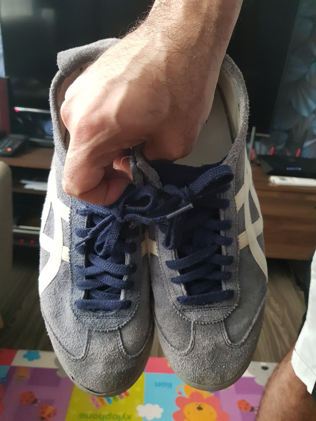 onitsuka tiger for wide feet