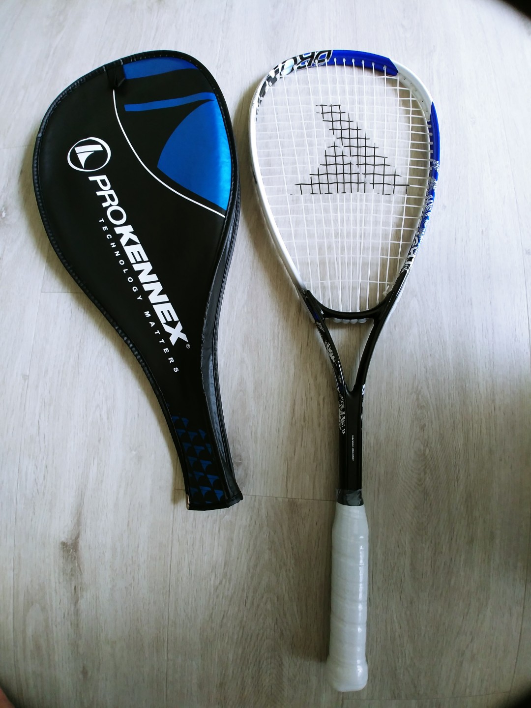 Pro Kennex Strike Squash Racket, Sports Equipment, Sports & Games